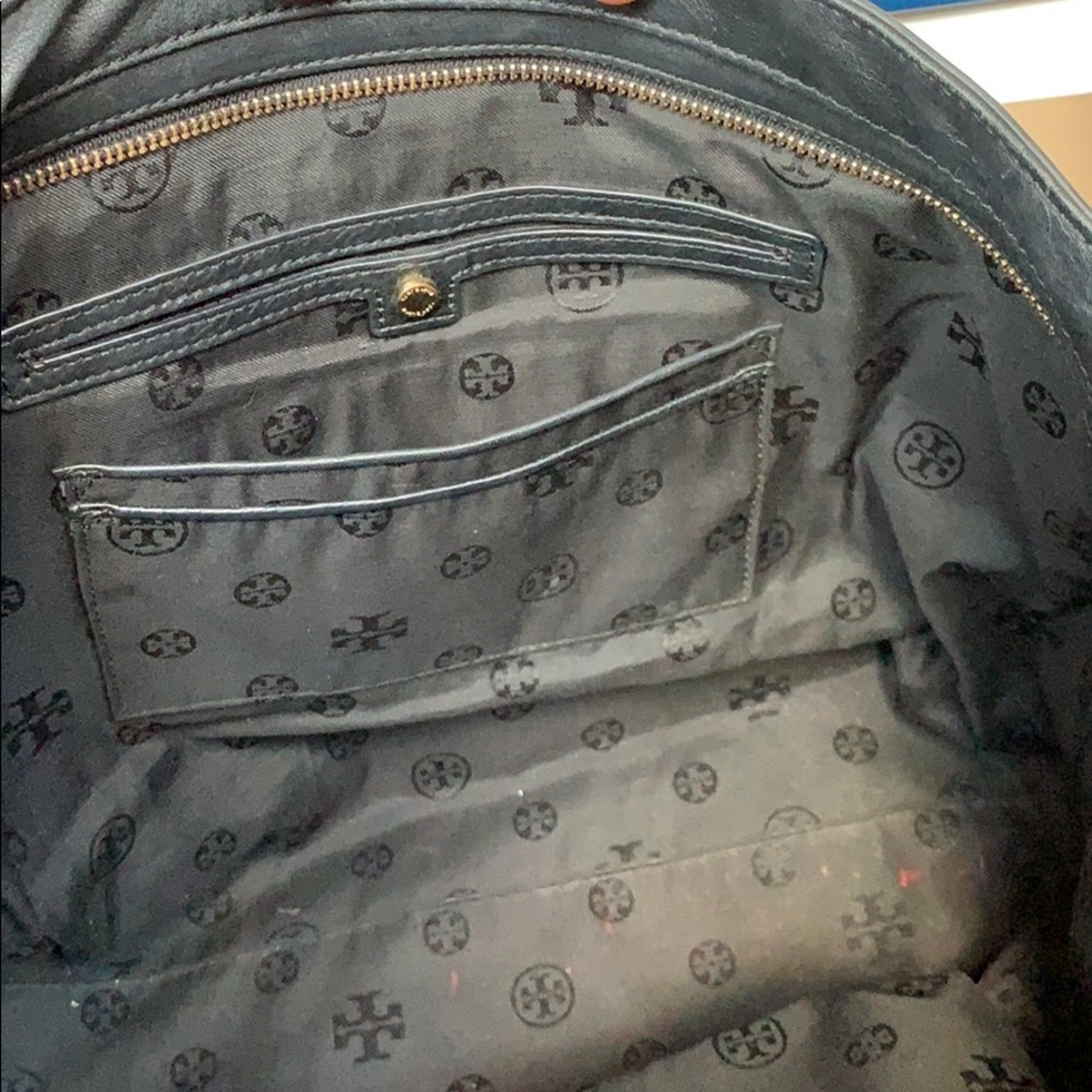 Tory Burch Leather Handbag - Picture 6 of 6